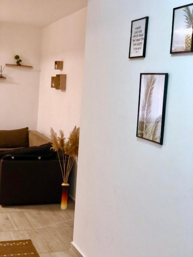 City Break Maya Apartment Oradea Exteriör bild